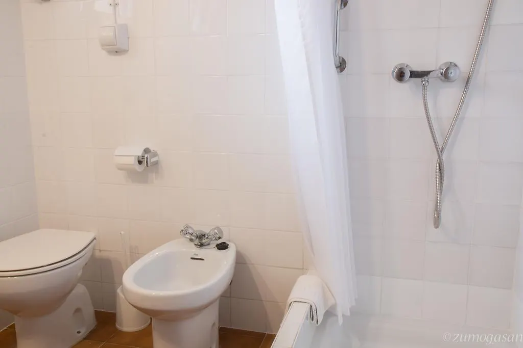 Hostal Plaja I Pati De Can Plaja Palafrugell